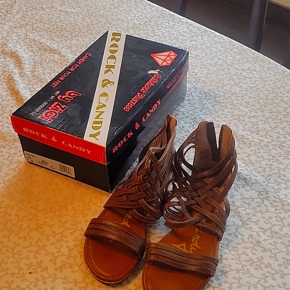 Tan sandals size 8